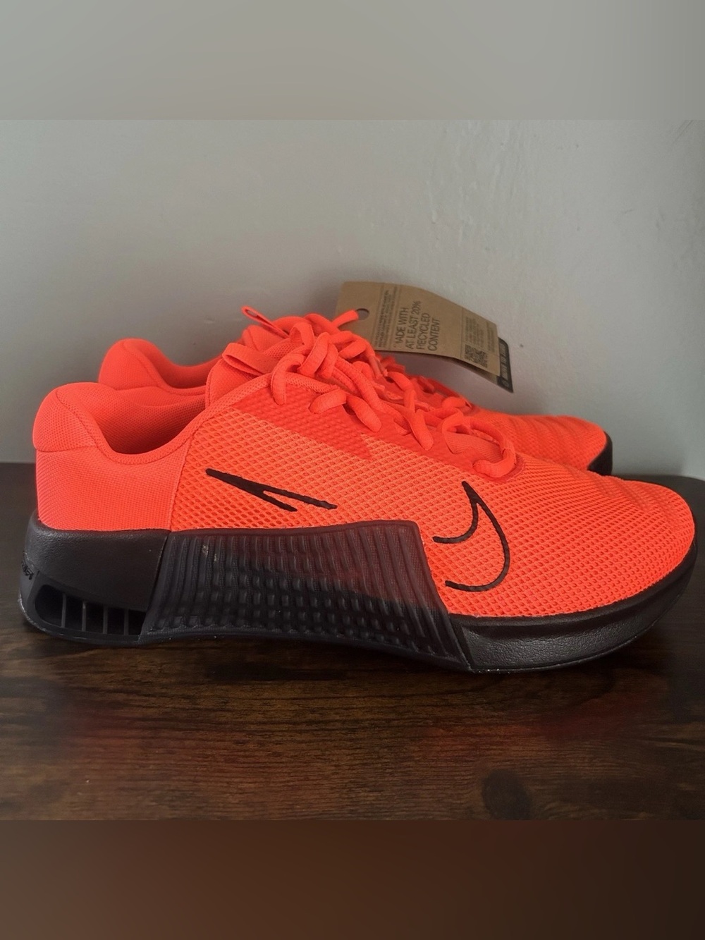 Nike Metcon 9 Mens Training Shoes Sneakers Hyper Crimson Size 9 DZ2617-801